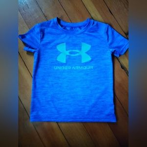 Under Armour silky tee